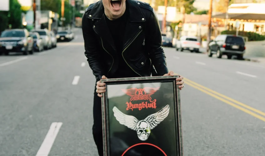 Yungblud: Γιορταζει το πρωτο του φινάλε στο αμερικανικό Billboard Top 10